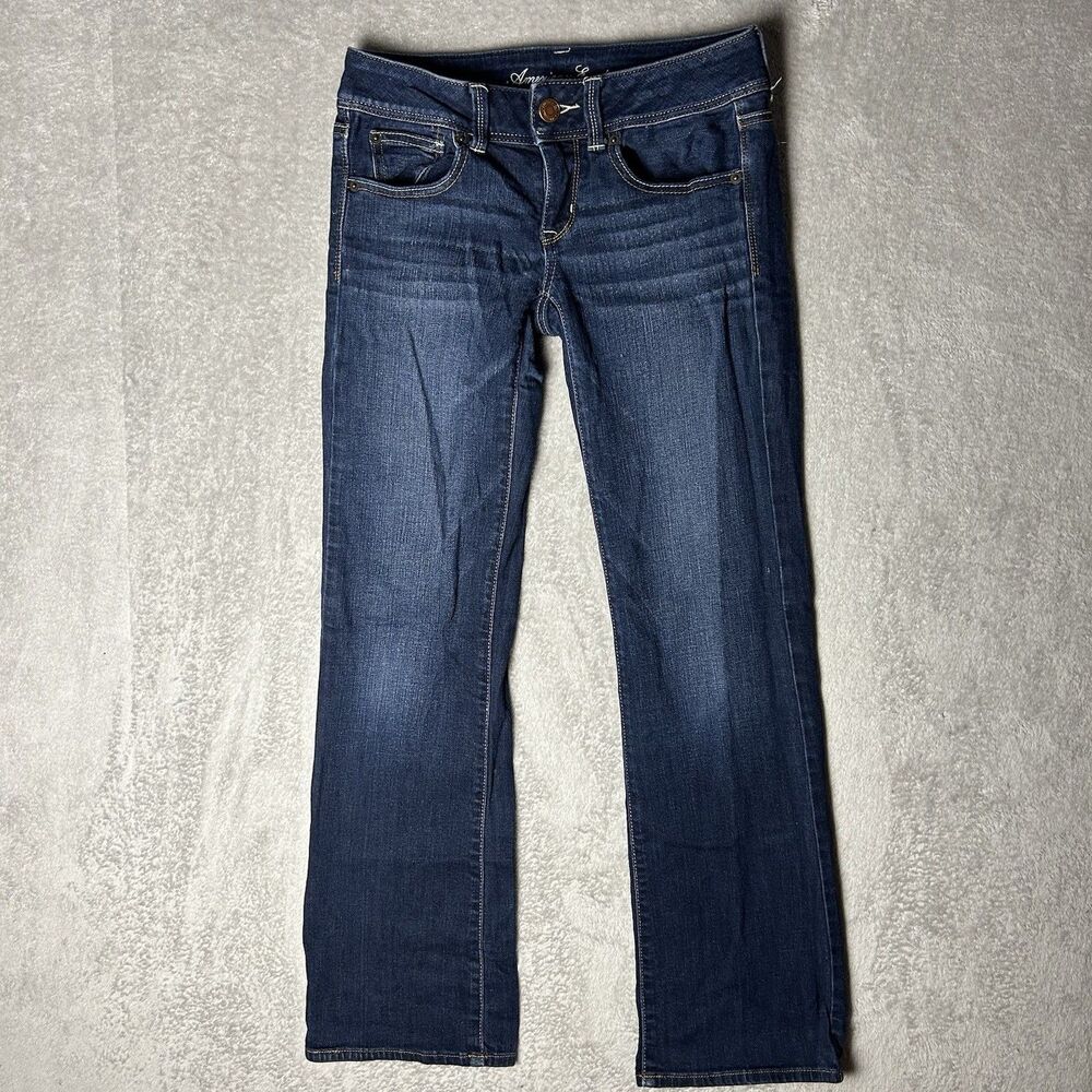 Y2K Low Rise American Eagle Outfitters Women’s Jeans Size 6, Regular Slim Boot ￼